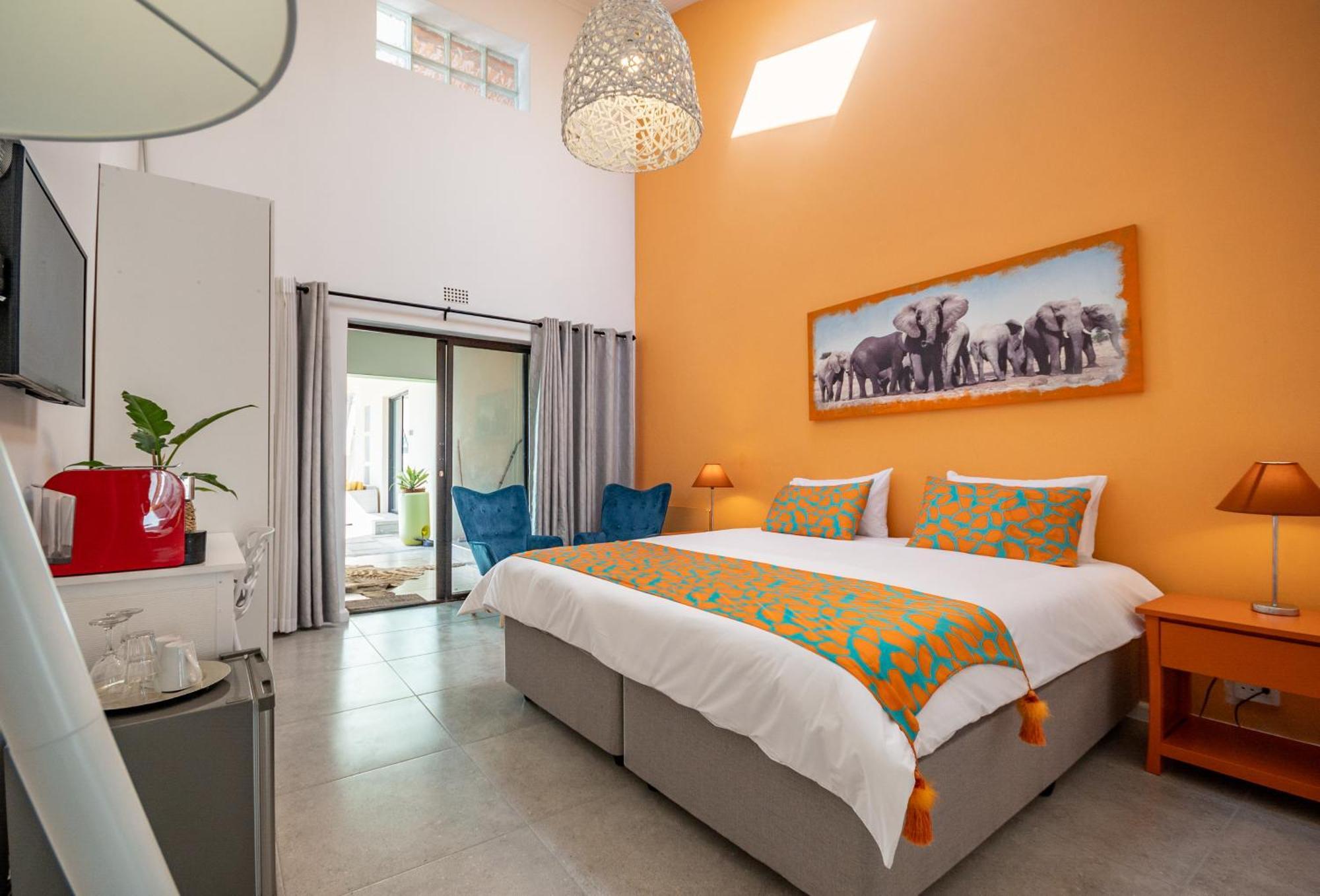 4u Guest house *